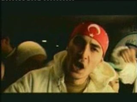 S-İT YAKUT - A coeur Qu a raison