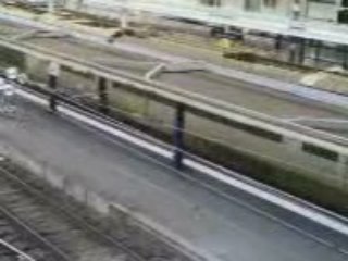 TER à destination d' Arcachon quittant la gare de Bordeaux