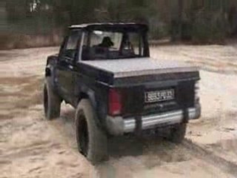 Jeep XJ monté ardu et plage