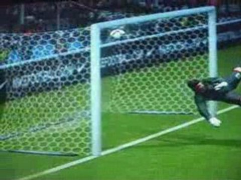 Ciseaux Iniesta Pes 09