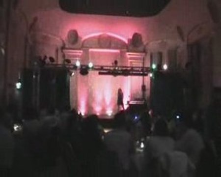 JESSY TRANSFORMISTE CELINE DION Destin