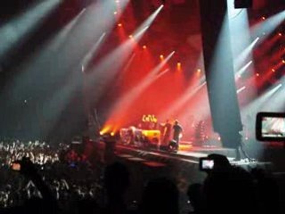 Reverze 2009 @Sportpaleis : noisecontrollers live (intro)