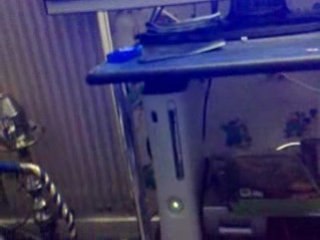 IL SE TAPE AVEC SA XBOX 360 ROUND 1 FIGHT !!!