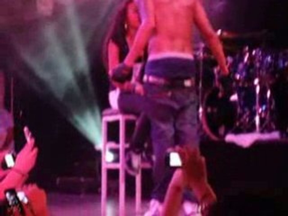 Chris Brown a amsterdm =DDDDDD