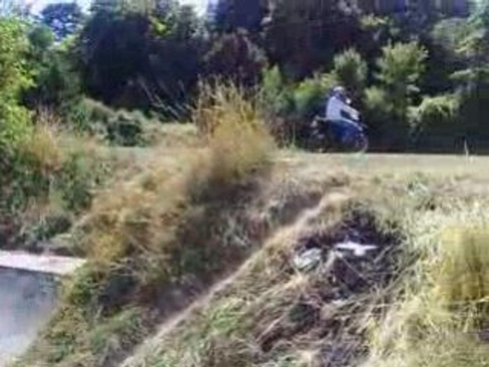 Ptit saut ac romu est louis