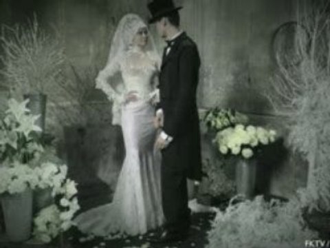 Défilé Haute Couture Eté 2009 Franck Sorbier PART2