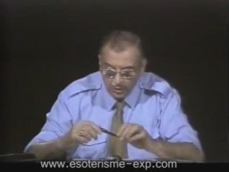 AUX NOMS DE DIEU (1)