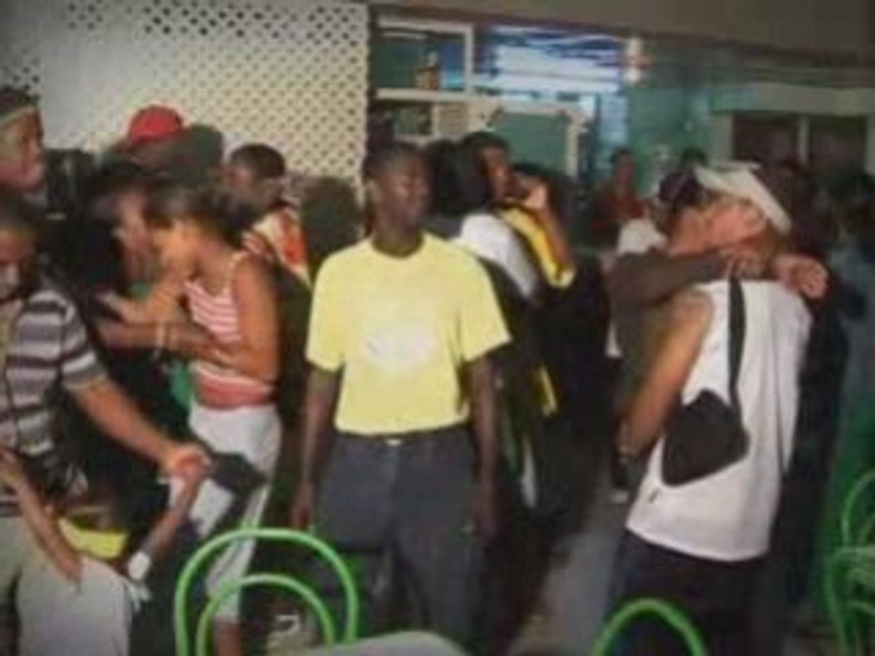 Dj Nays - Vj Nays  ( Funana mix 2009 )