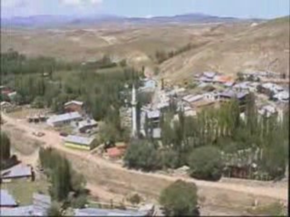 Sivas Zara Nasır Köyü 2005   4/9