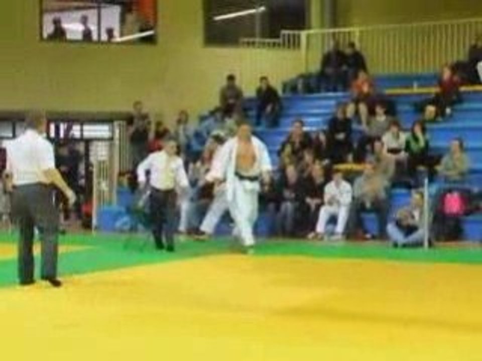 JC Bazeilles 2009 03 01 que du ippons minimes seniors Bazeilles