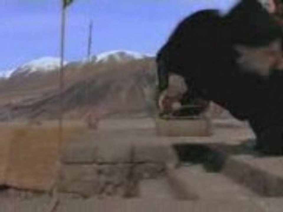 The Lord of the Rings: The Two Towers (Teaser Trailer)