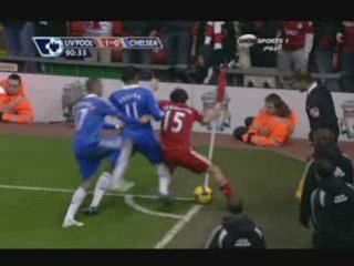 Bosingwa VS benayoun  oO