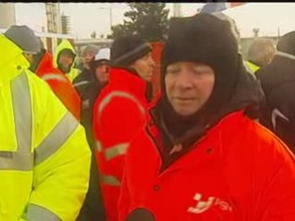 Deal proposed to end strikes