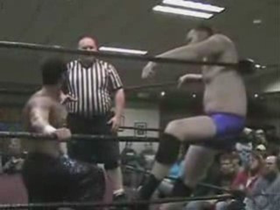 Arya Daivari v Matt Burns