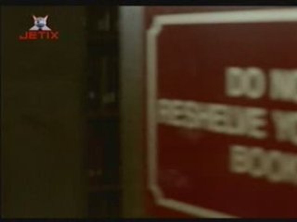 chaire de poule 1x04 2/3