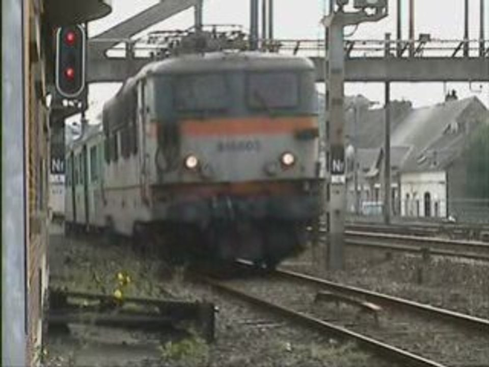 516603 RIB03 848873 848878 DEGARE VOIE4 SA08SEPT07 ALBERT80