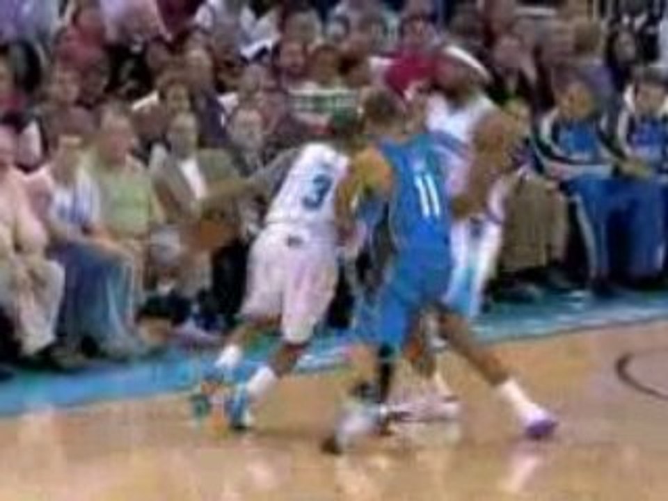 NBA Chris Paul pours in 36 points 10 assists in a 117 - 85 w