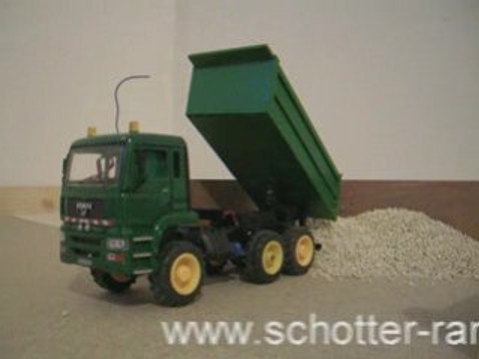 MAN TG 361A dreichachser Kipper RC 1:32