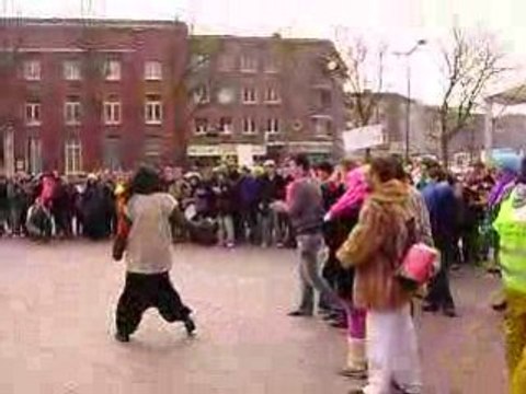 Lancer de chaussure sur la réforme PECRESSE Ulco dunkerque