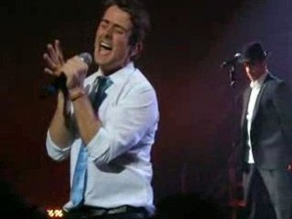 Joey singing