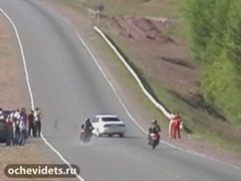 Встреча байкера с идиотом