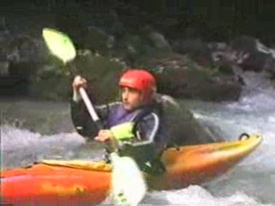 Próchno w kajaku -rzeka Radmer, WW III