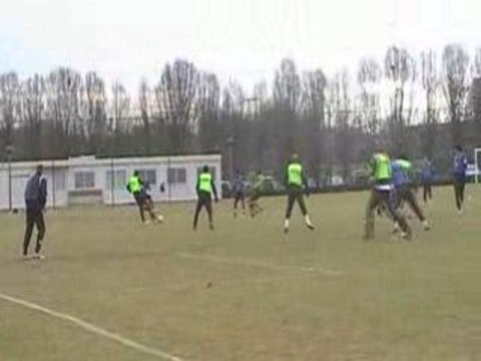 MOV04D