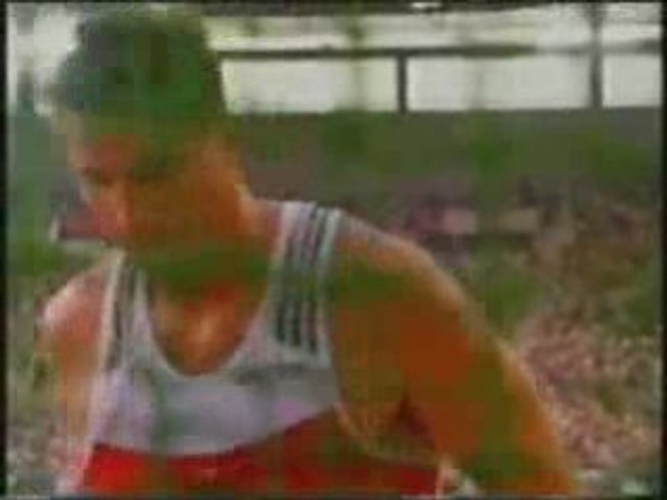 Jurgen Schult discus analysis