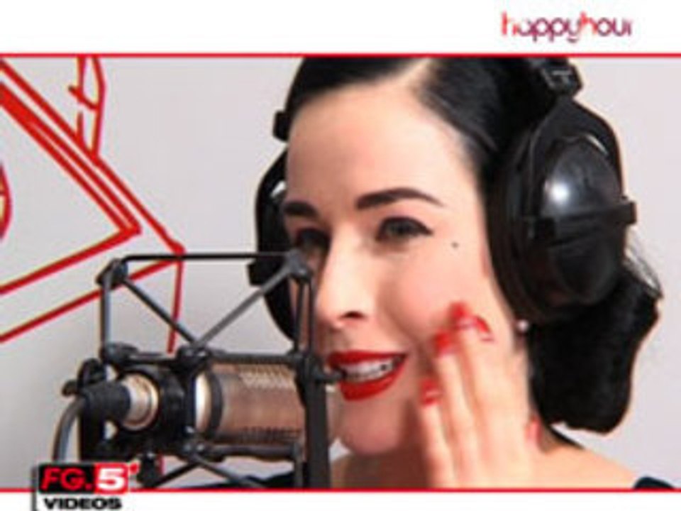 DITA VON TEESE EN INTERVIEW CHEZ  RADIO FG