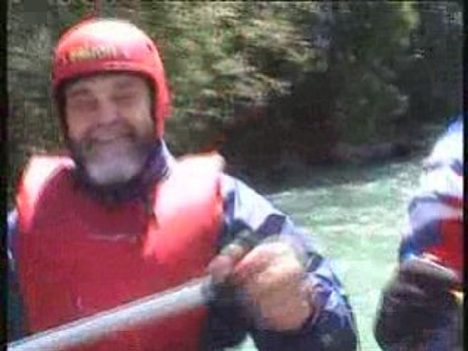 Próchno w kajaku - rzeka Ziller, Austria