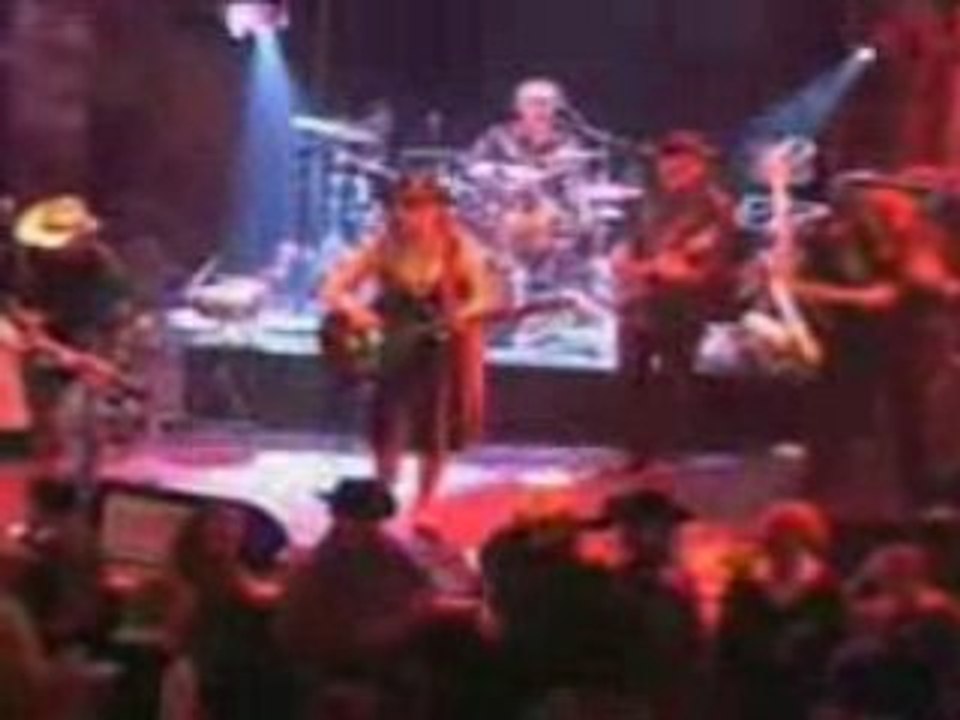 YOUPI WHAOU Festival de DISNEY Village Billy Boy's