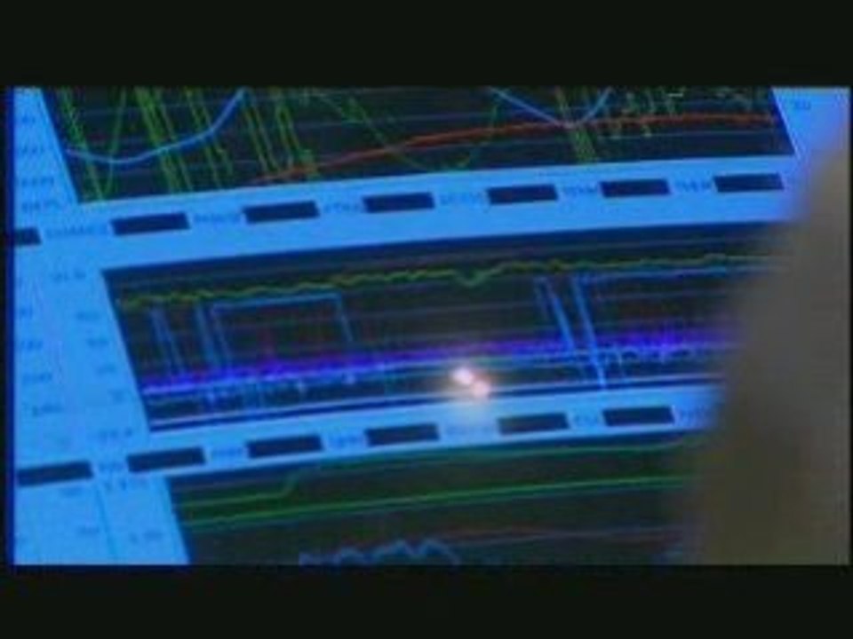 Renault F1 V10 au banc d'essai à Viry-Châtillon