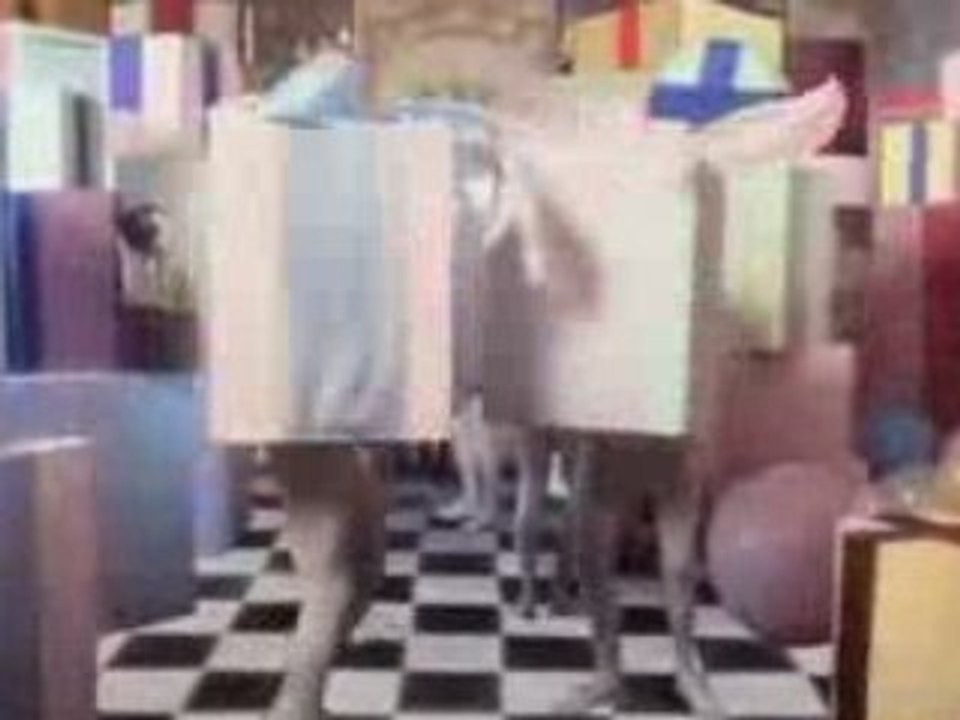 Lily Allen - The Fear + paroles