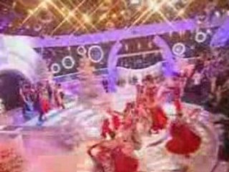 Moulin Rouge - Attention à la Marche