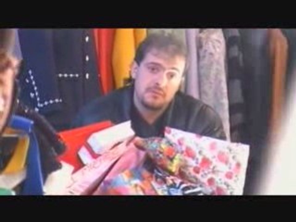 Gloria i Ilia Zagorov - Skypi Kupi Mi Neshto