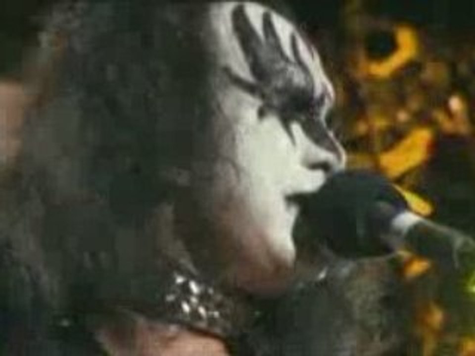 KISS symphony 2003 Calling doctor love