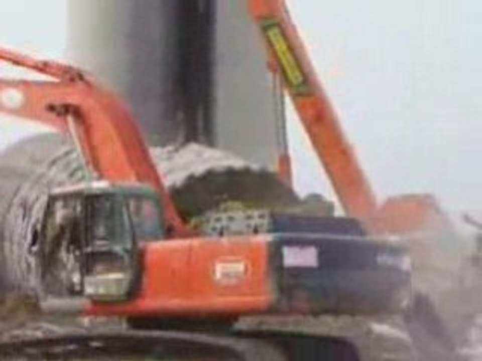 Regis tente la destruction d'un silo