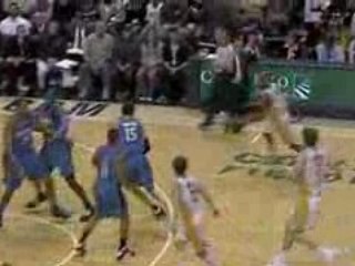 NBA Courtney Lee gets in the passing lane for the steal and