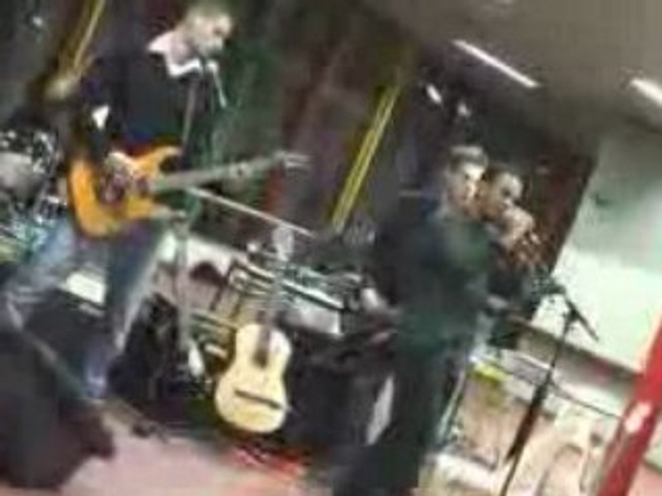 Beatwin - Rock'roll highway - original song - CROUS