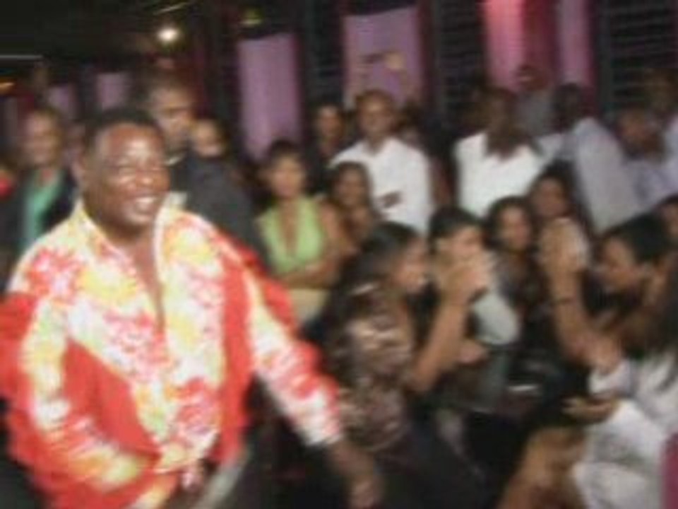 Homage mo madame
