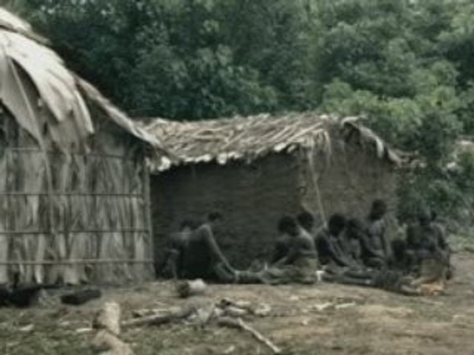 Le Roi Blanc, Le Caoutchouc Rouge, La Mort Noire - 1de5