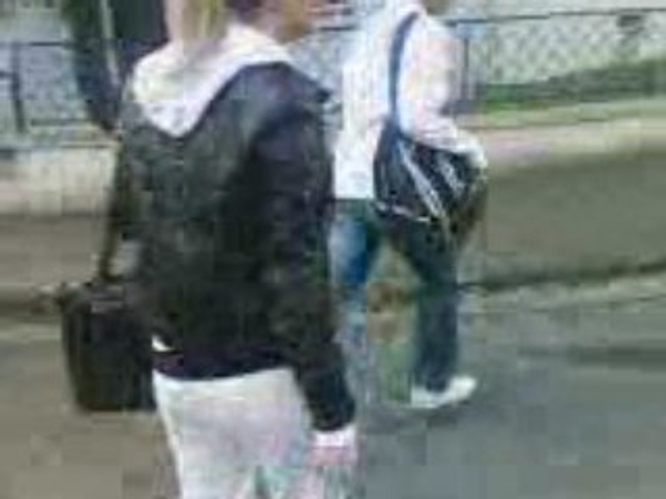 06.02.09 :: La 2BS, une Bande de Cassos'...