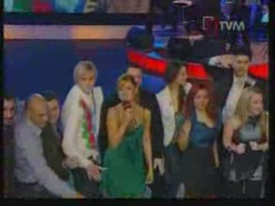 Eurovision 2009  Hadise sings Düm Tek Tek Sings in Malta