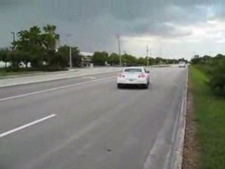 R35 GTR WITH TURBO BACK EXHUAST