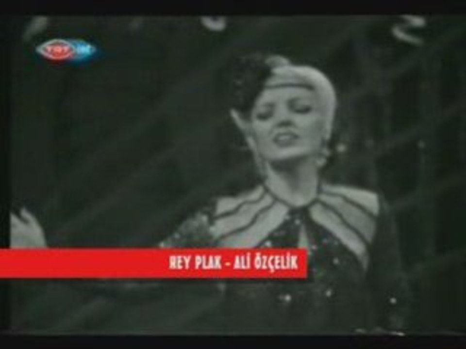 Ayla Dikmen - Zehir Gibi Askin Var
