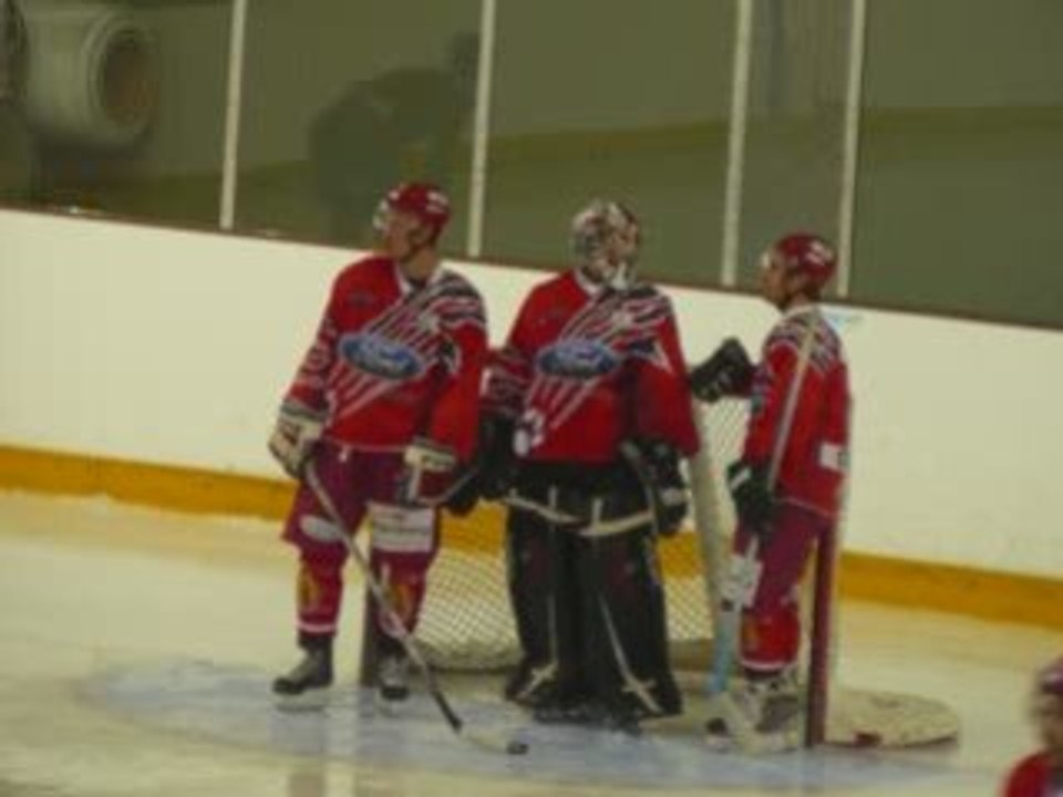 Dogs Cholet vs Avalanche de Mt Blanc (07.02.09) 7-2