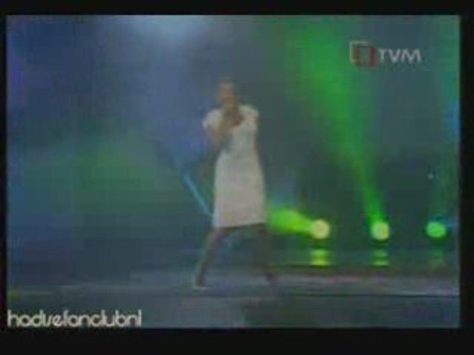 Hadise-Düm tek tek in Malta National Final 2009
