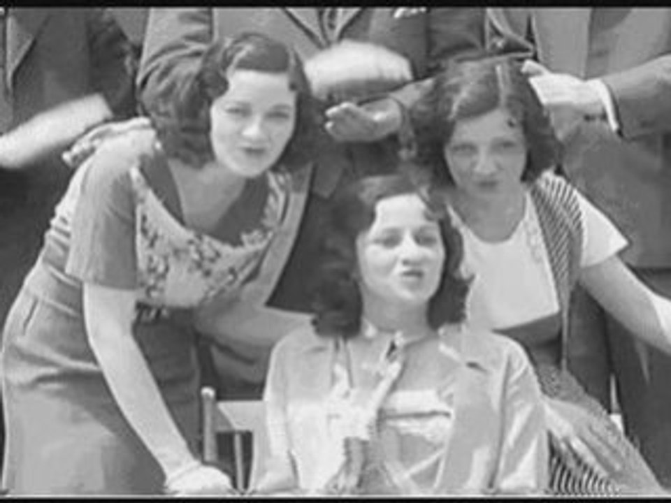 Boswell Sisters - River, Stay Way From My Door