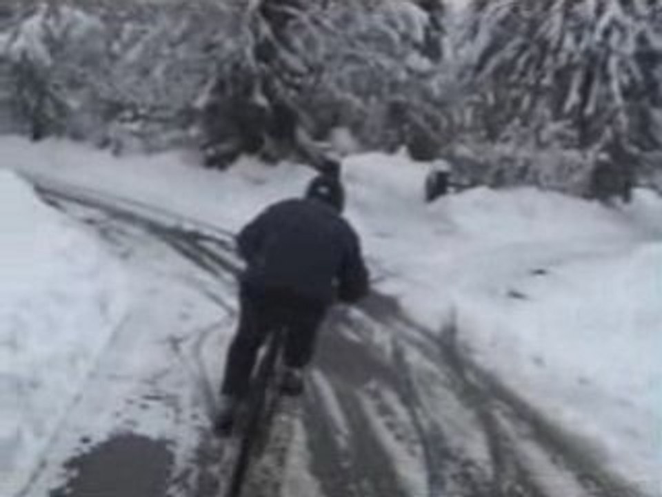 Vélo sur neige