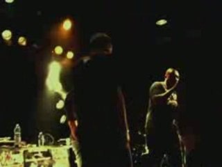 Sixieme sens clip live"Pousse les rapports "